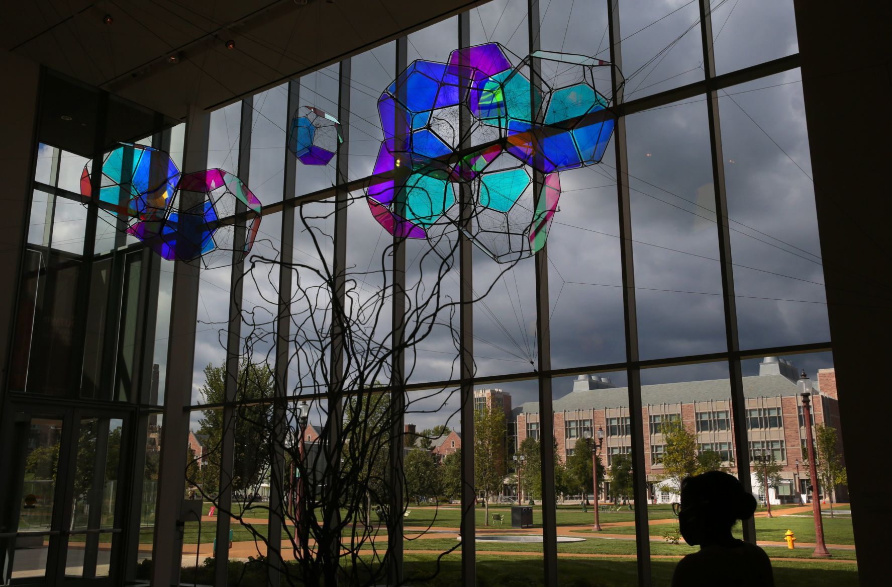Washington University to boost student financial aid by $1 billion